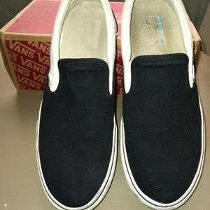Vans slip on platform  surf supply karina in good pre owned conditions